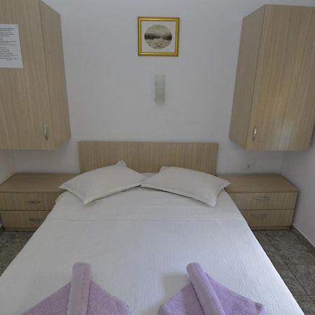 Vila Rara Hotel Costinesti Exterior photo